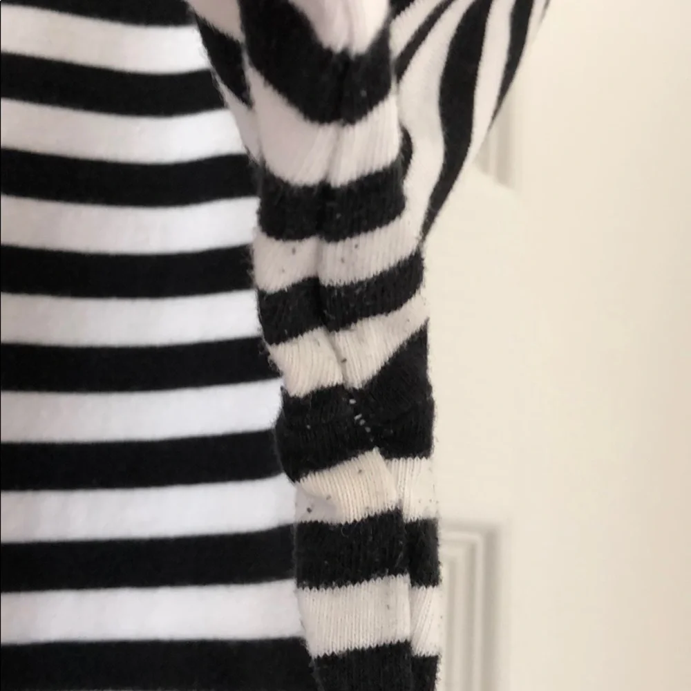 Banana Republic Medium Shirt - Picture 6 of 6